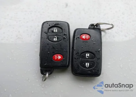 2013 Toyota Prius Three Se from USA, damaged, VIN JTDKN3DU0D1645529